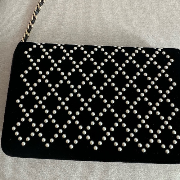 Chanel Pearl Diamond Embellished Wallet On Chain WOC Black - Picture 7 of 10